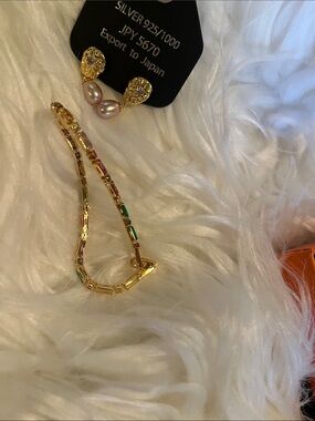 Gold-Tone Multi-Stone Chain Bracelet with Pink Pearl Drop Earrings